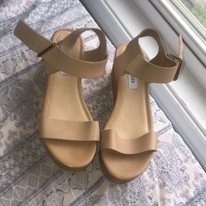 Steve Madden platform sandals